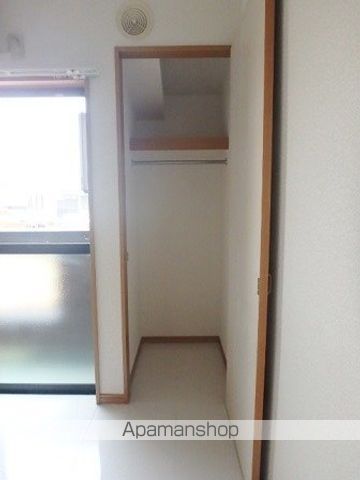 西鉄天神大牟田線 井尻駅 徒歩8分 2階建 築23年の内装写真
