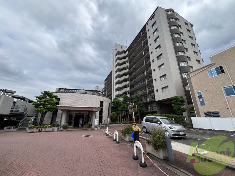 アドリーム千里丘の外観写真