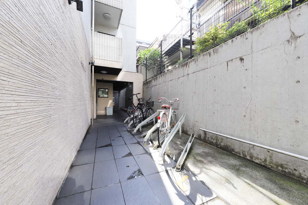 その他　駐輪場です