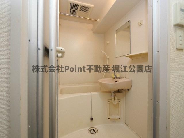 地下鉄御堂筋線 なんば駅 徒歩10分 7階建 築29年の風呂写真