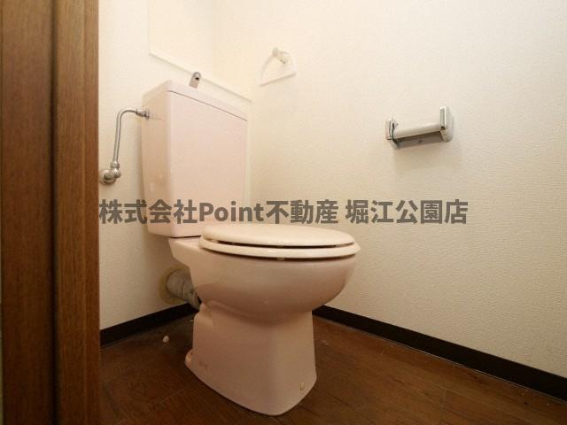 地下鉄御堂筋線 なんば駅 徒歩10分 7階建 築29年のトイレ写真