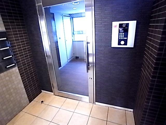 ＪＲ東海道本線 灘駅 徒歩8分 4階建 築8年の外観写真