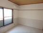 居室・リビング　形の良い部屋です。