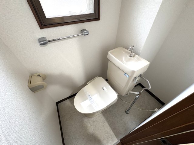 ニューグリーンFのトイレ写真