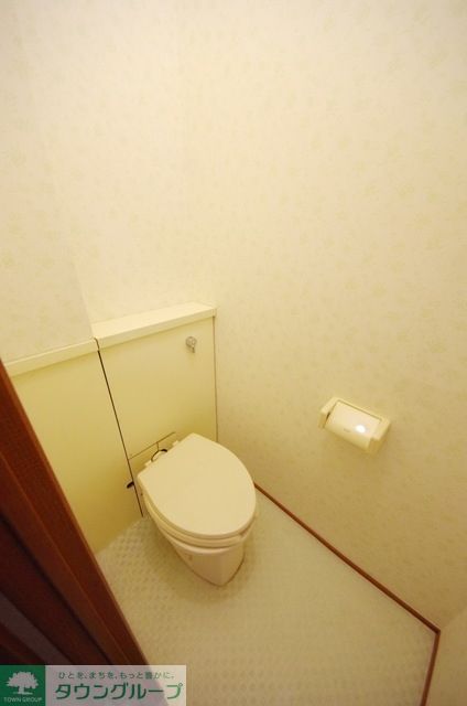 東武東上線 成増駅 徒歩15分 2階建 築27年のトイレ写真