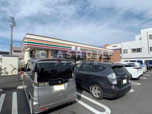コンビニ　セブンイレブン 西尾寄住町店（コンビニ）まで766m