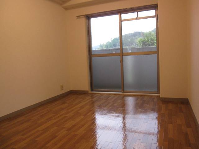 バルコニー　洋室