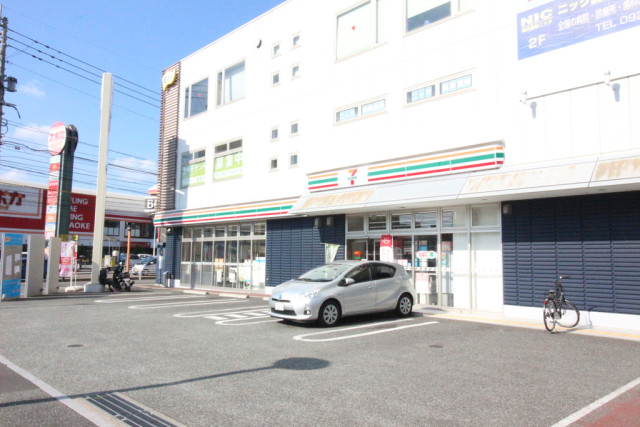コンビニ　セブン－イレブン　福岡千早４丁目店（コンビニ）まで140m