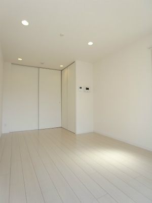 京成押上線 八広駅 徒歩11分 3階建 築13年の居間写真