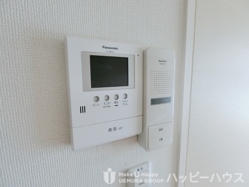 セキュリティ　同マンションの１号室のお部屋の写真になります。現状を優先とし