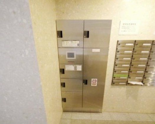 セキュリティ　エントランス