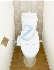 東京メトロ東西線 行徳駅 徒歩4分 10階建 築6年のトイレ写真