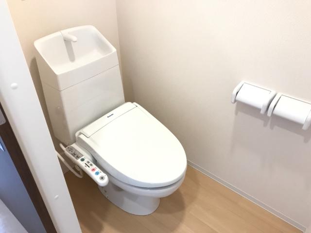 CEDAR RBのトイレ写真