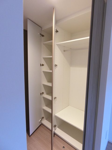 収納　（別タイプ参考写真）ヒューリック目白　豊島区目白3
