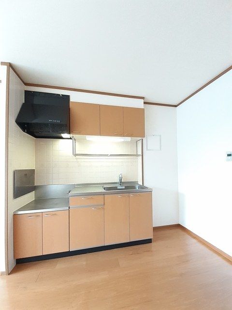 東武東上線 朝霞台駅 徒歩14分 2階建 築26年のキッチン写真