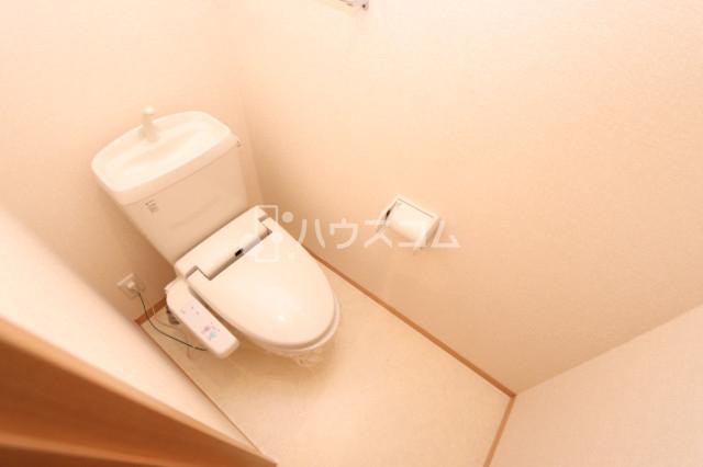 ＪＲ片町線 寝屋川公園駅 徒歩6分 2階建 築19年のトイレ写真