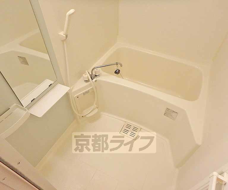 ジェンテ カーサの風呂写真