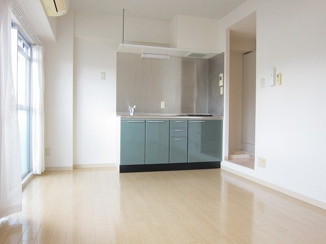 キッチン　参考写真。