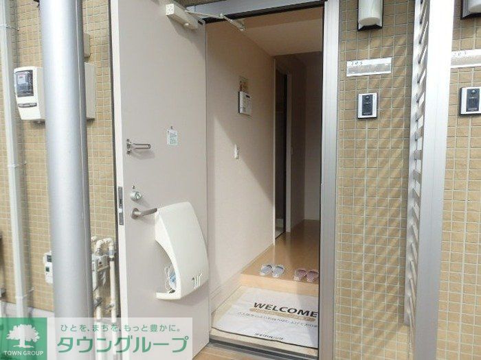 玄関　お問合せはタウンハウジングまで！※現地待合わせ相談可能