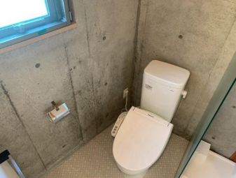 トイレ　コンパクトで使いやすいトイレです