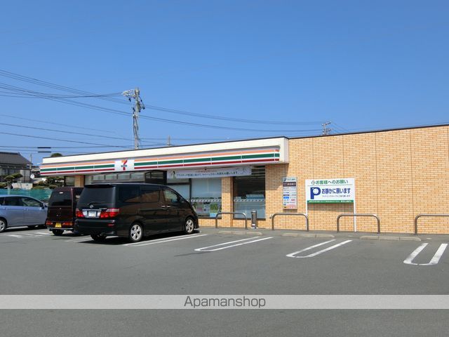 コンビニ　セブンイレブン（コンビニ）まで1707m