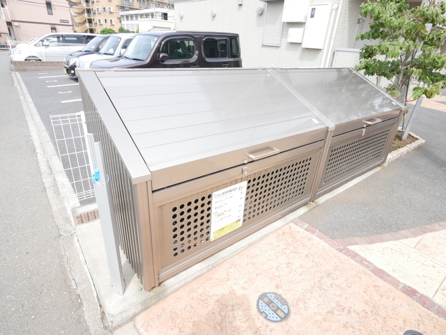 メゾンドソレーユヒグチの外観写真