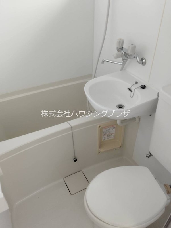 バス・シャワールーム　バストイレ別