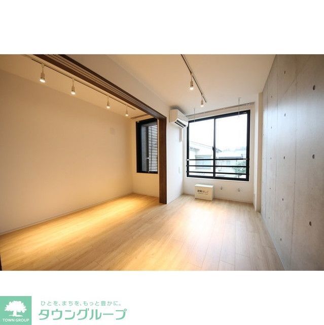 ゲートマークス三軒茶屋の居間写真