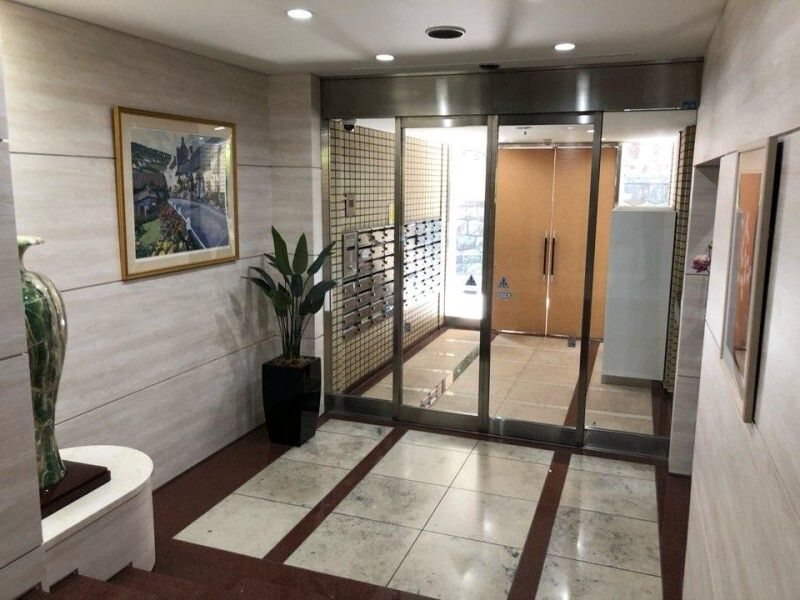 ＪＲ山手線 上野駅 徒歩10分 5階建 築38年の外観写真