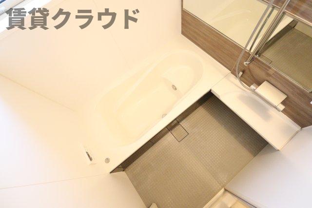 ＪＲ内房線 八幡宿駅 徒歩16分 2階建 築11年の風呂写真