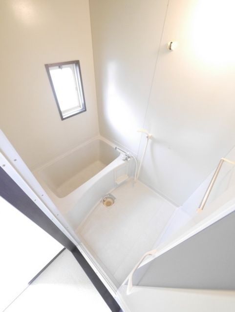 リバーサイドイトウIの風呂写真