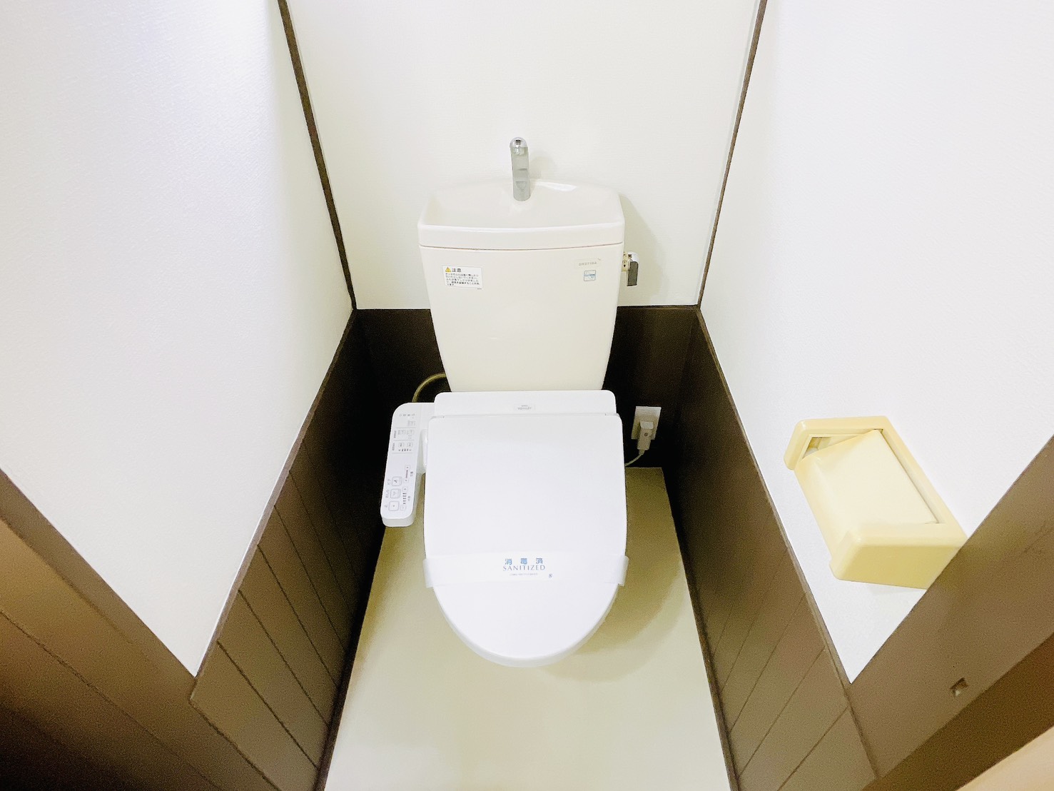 南海本線 浜寺公園駅 徒歩11分 2階建 築57年のトイレ写真