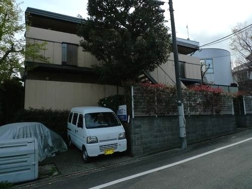 その他　☆軽量鉄骨造２階建てアパート☆