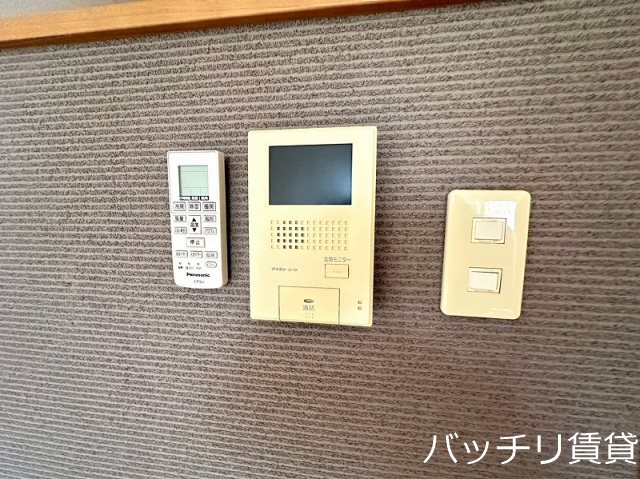 セキュリティ　同型タイプの写真になります　現状優先