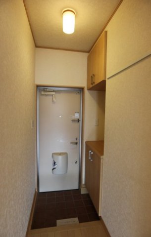ブライトIIの玄関写真