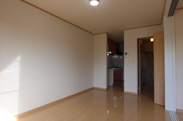 ブライトIIの居間写真
