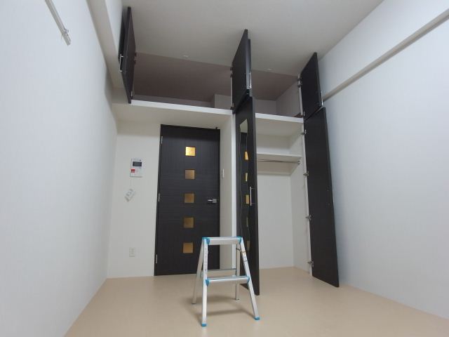 収納　クローゼット