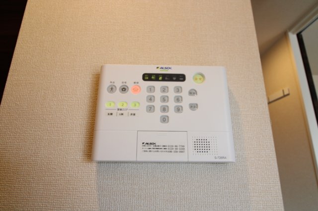 セキュリティ　写真は別号室