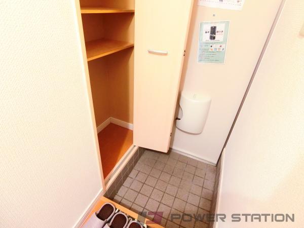 ゴールドマウンテンハイツの玄関写真