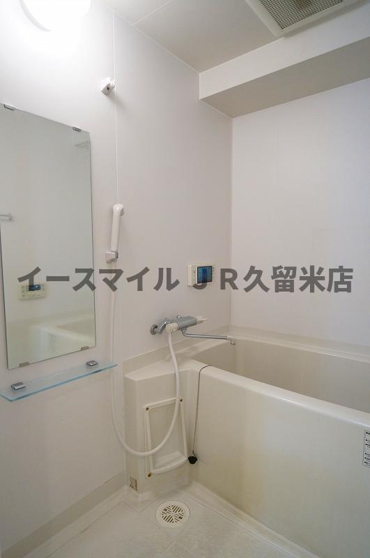 西鉄天神大牟田線 西鉄久留米駅 徒歩13分 15階建 築18年の風呂写真