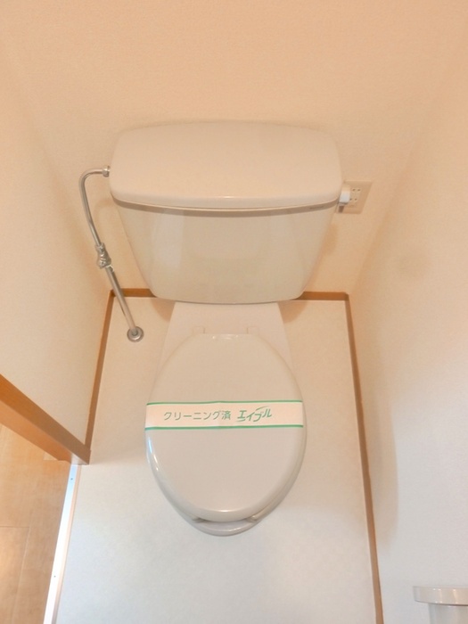 T・WHITEのトイレ写真