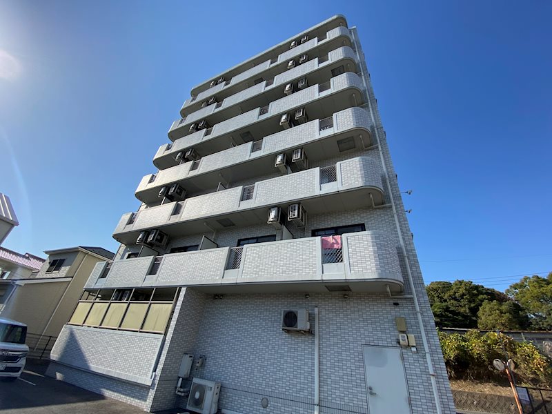 建物外観　眺望・日当り共に良好です！
