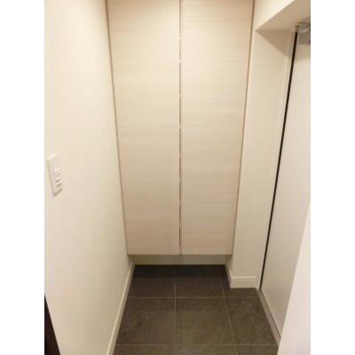玄関　玄関※別部屋参考写真