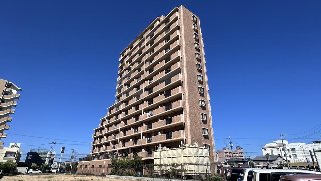 ライオンズマンション倉敷幸町の外観写真