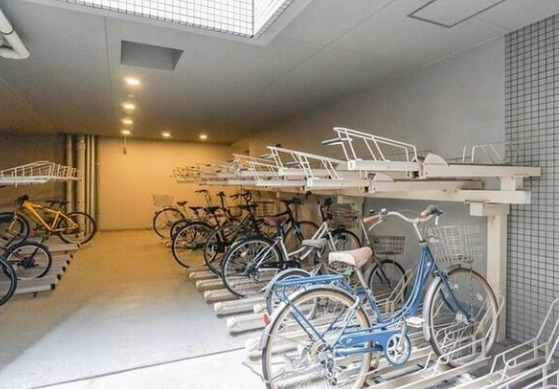 東京メトロ千代田線 北千住駅 徒歩8分 14階建 築11年の外観写真