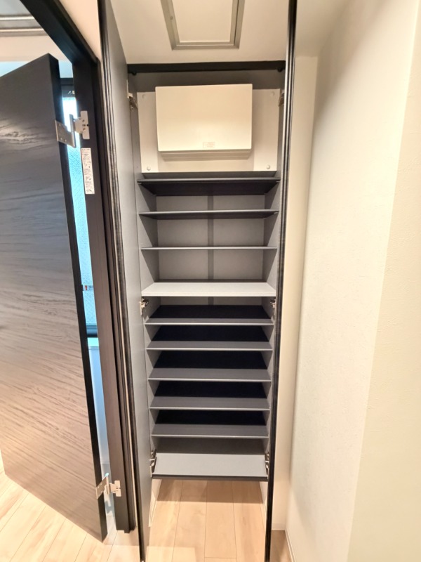 その他設備　シューズボックス