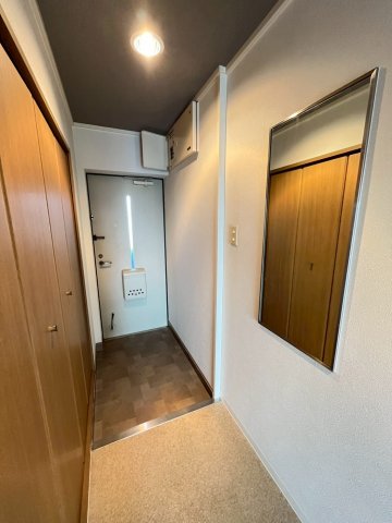 玄関　別号室の写真です。ご参考までに