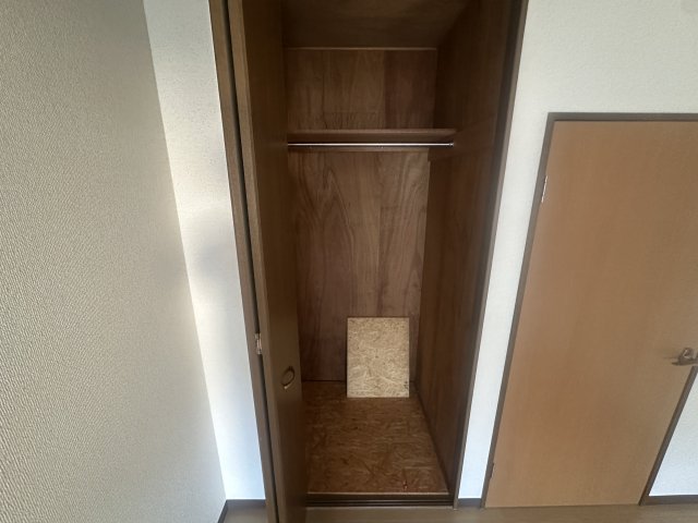 収納　同間取り2階別部屋参考写真