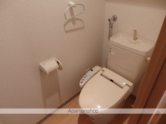 地下鉄東西線 西１１丁目駅 徒歩5分 11階建 築19年のトイレ写真