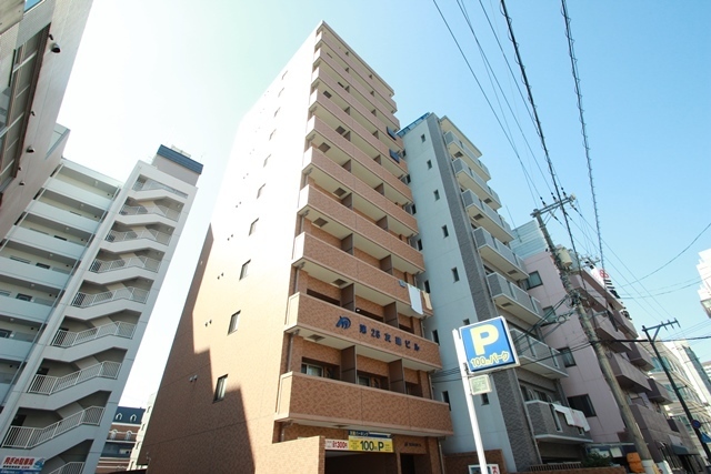 第28友建ビルの外観写真